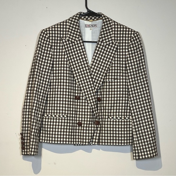 ESCADA| Vintage 100% Wool Blazer - Picture 2 of 10